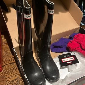 Hunter rain boots black
